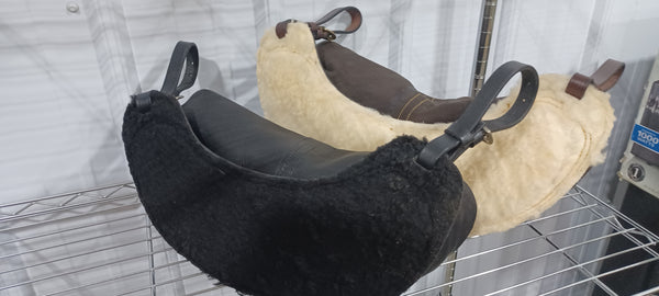 Soft Leather Cantle Bag