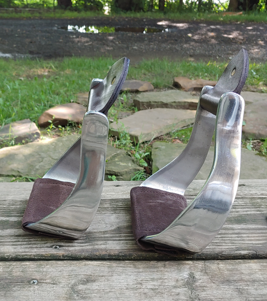 Stirrups-Western Down-N-Out